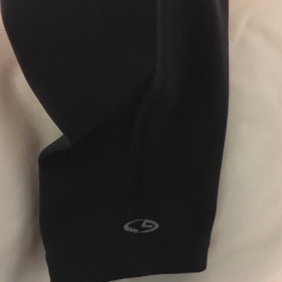 Champion Duo Dry Seem-less Leggings 💪🏽 - Picture 4 of 5